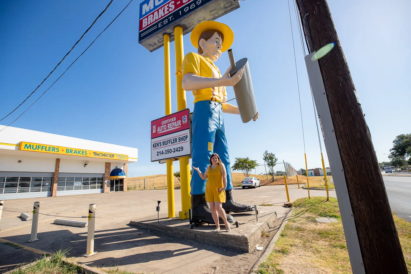 Happy Halfwit Muffler Man in Dallas, Texas