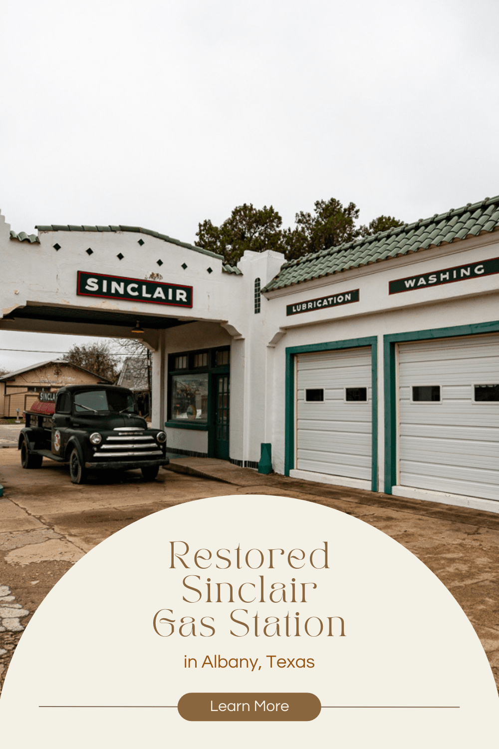 Gas stations are a popular stop on any road trip. You have to fuel up your car to get where you're going! But, while this gas station has run dry since the 1960s, it is still worth a stop on your Texas road trip. You might not be able to get gas at the Restored Sinclair Gas Station in Albany, Texas, but you will get a good sense of the nostalgia of the road, and probably a few good photos while you're at it! #SinclairGasStation #RoadTrip #TexasRoadTrip #RoadsideAttraction