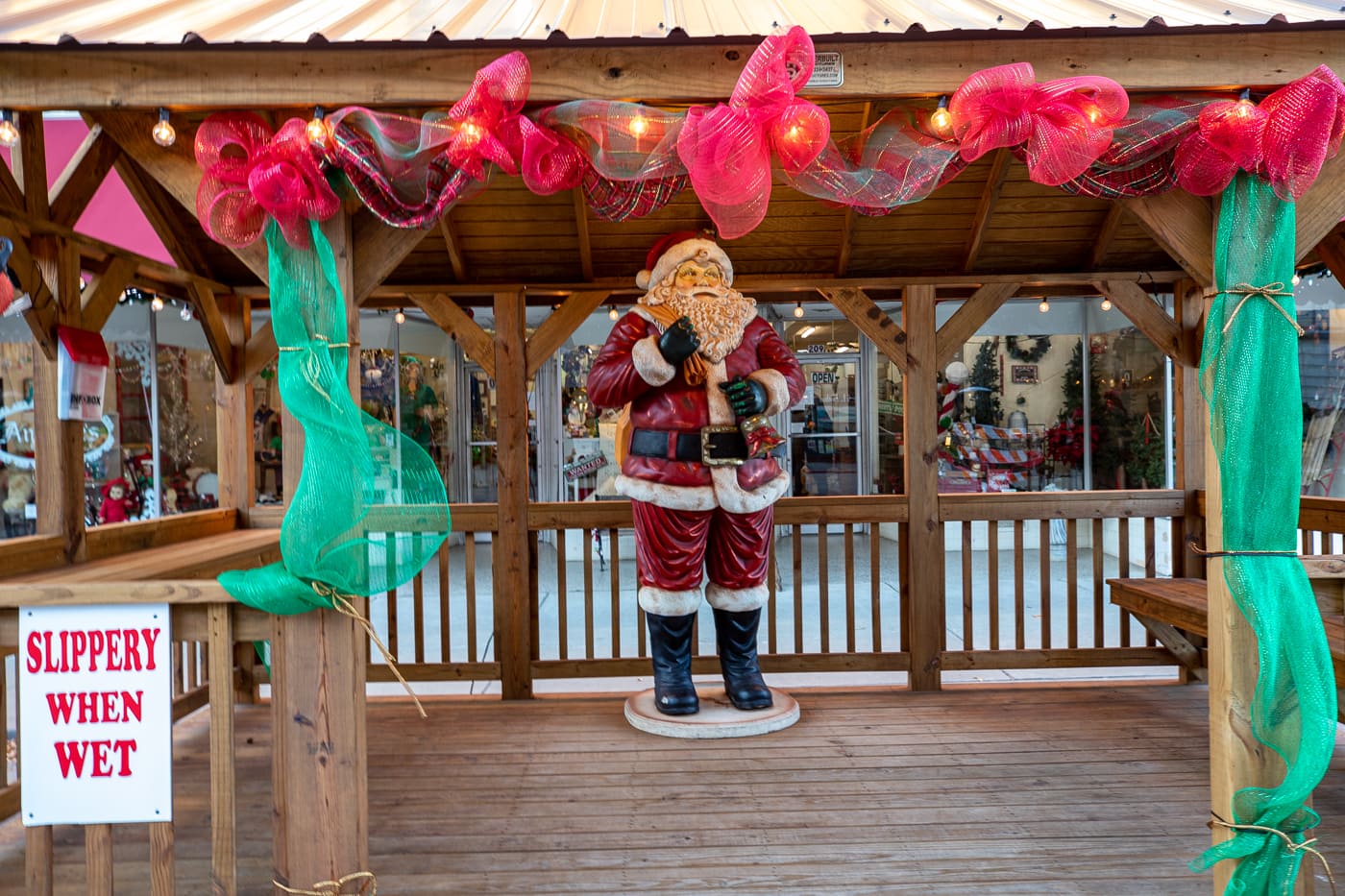 Route 66 Christmas Chute in Sapulpa, Oklahoma