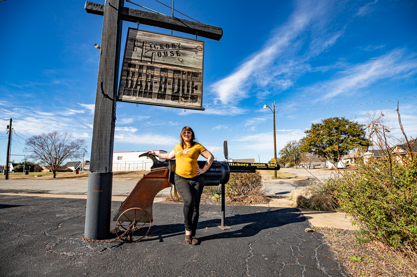 Big BBQ Six-Shooter in Denison, Texas - Roadside Attraction at Hickory House Barbecue