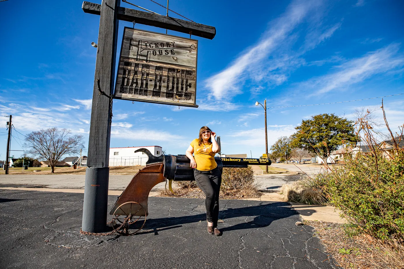 Big BBQ Six-Shooter in Denison, Texas - Roadside Attraction at Hickory House Barbecue