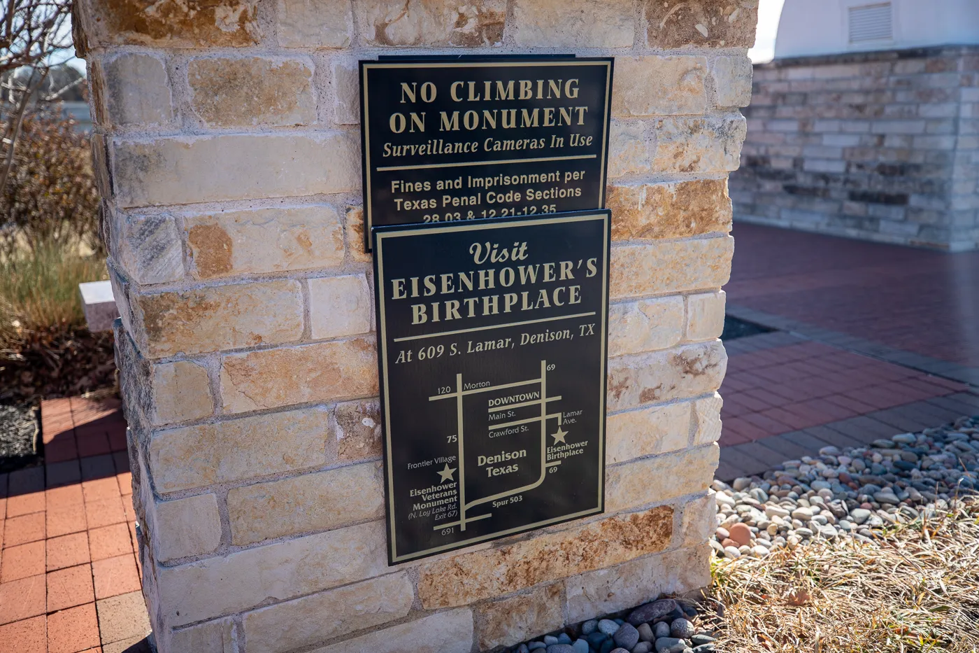 Eisenhower Veterans Monument in Denison, Texas (Giant Head)