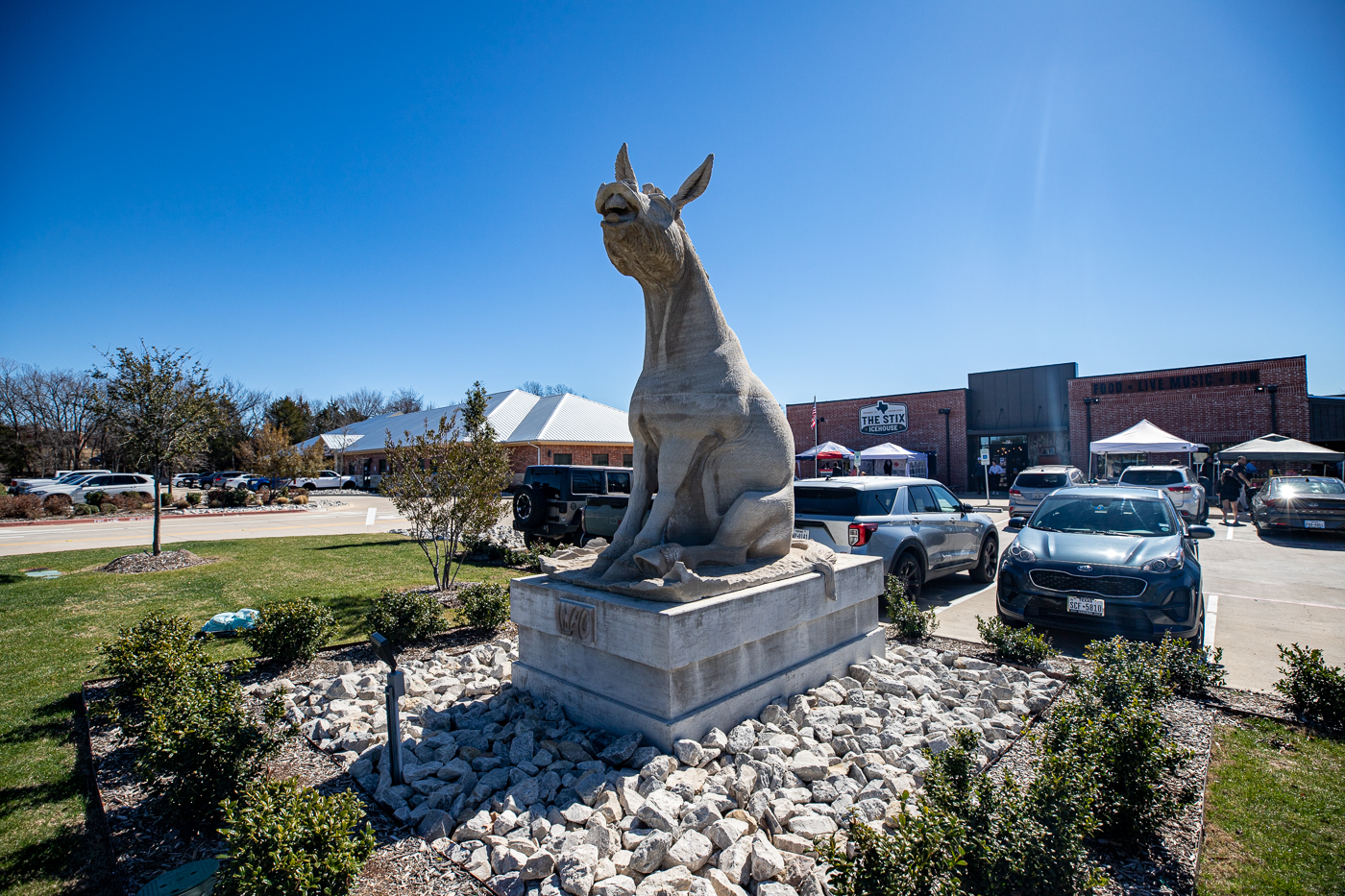 LMAO Sculpture in McKinney, Texas (Mule Statue)