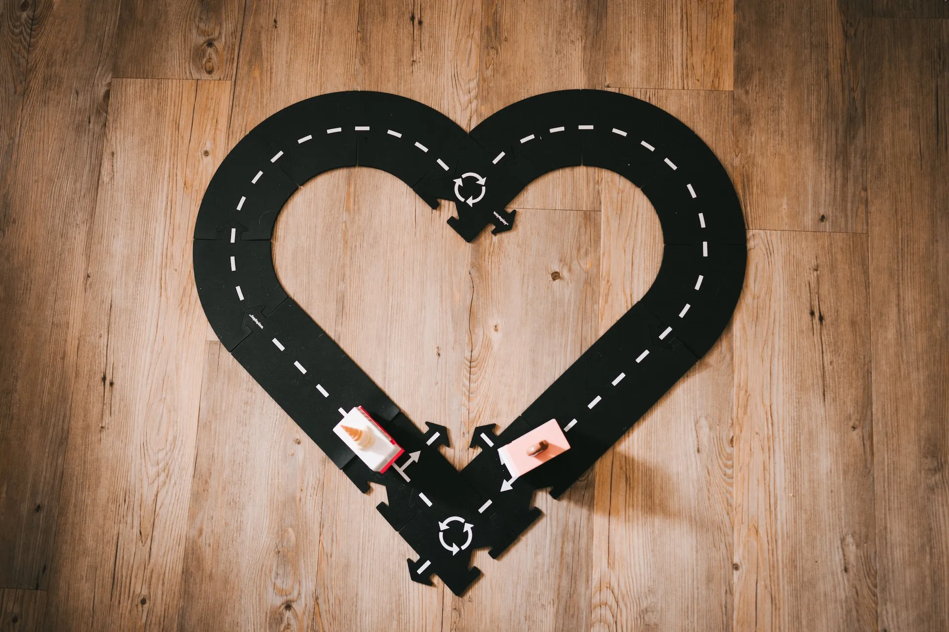 Roadside Attraction Valentines for Road Trip Lovers