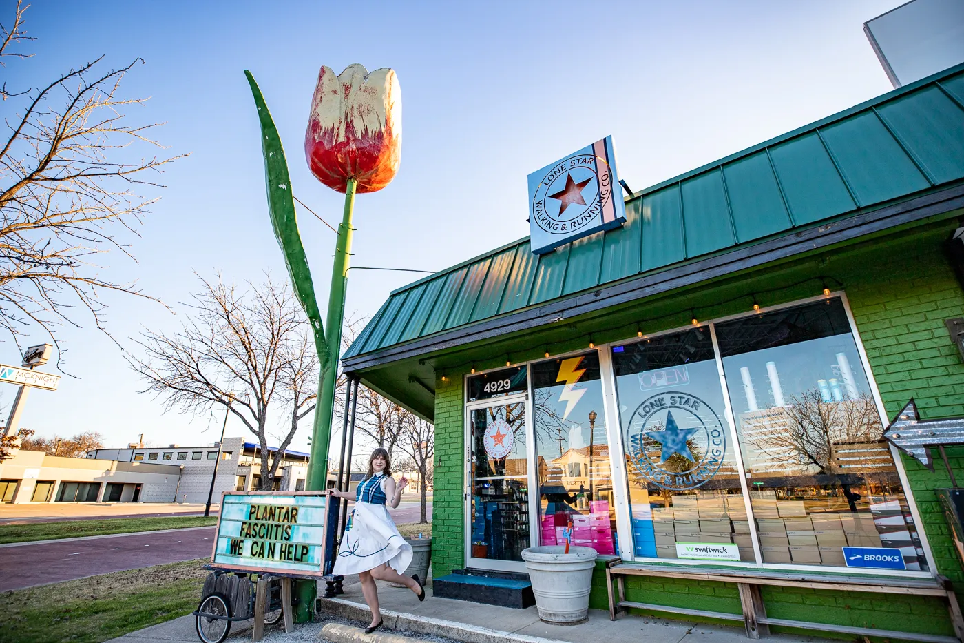 Giant Tulip in Fort Worth, Texas roadside attraction