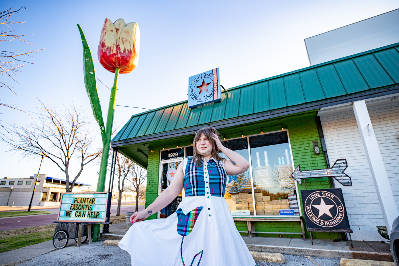 Giant Tulip in Fort Worth, Texas roadside attraction