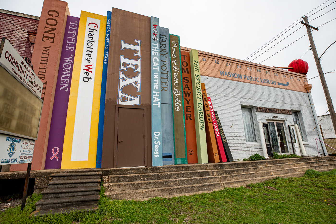 Big Books, Apple and Ruler at the Waskom Public Library in Texas