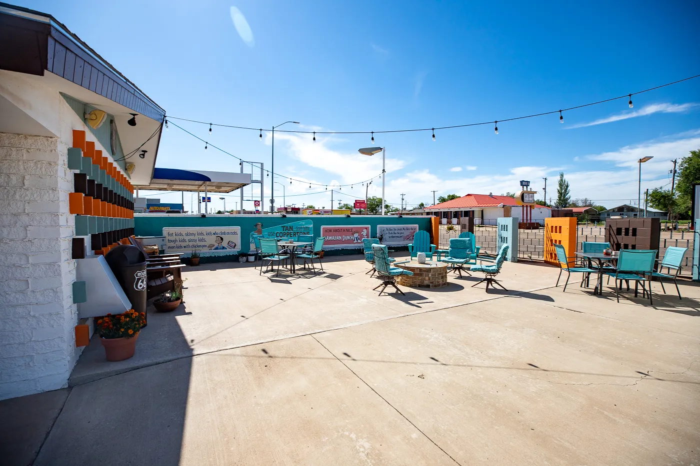 Courtyard and Burma Shave Murals at Motel Safari in Tucumcari, New Mexico (Route 66 Motel)