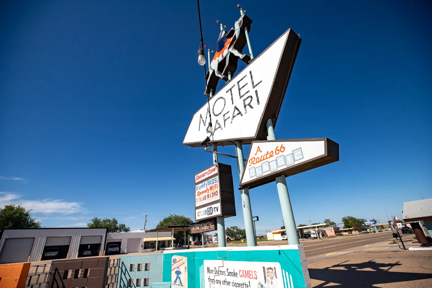 Retro Googie Motel Sign with a camel at Motel Safari in Tucumcari, New Mexico (Route 66 Motel)