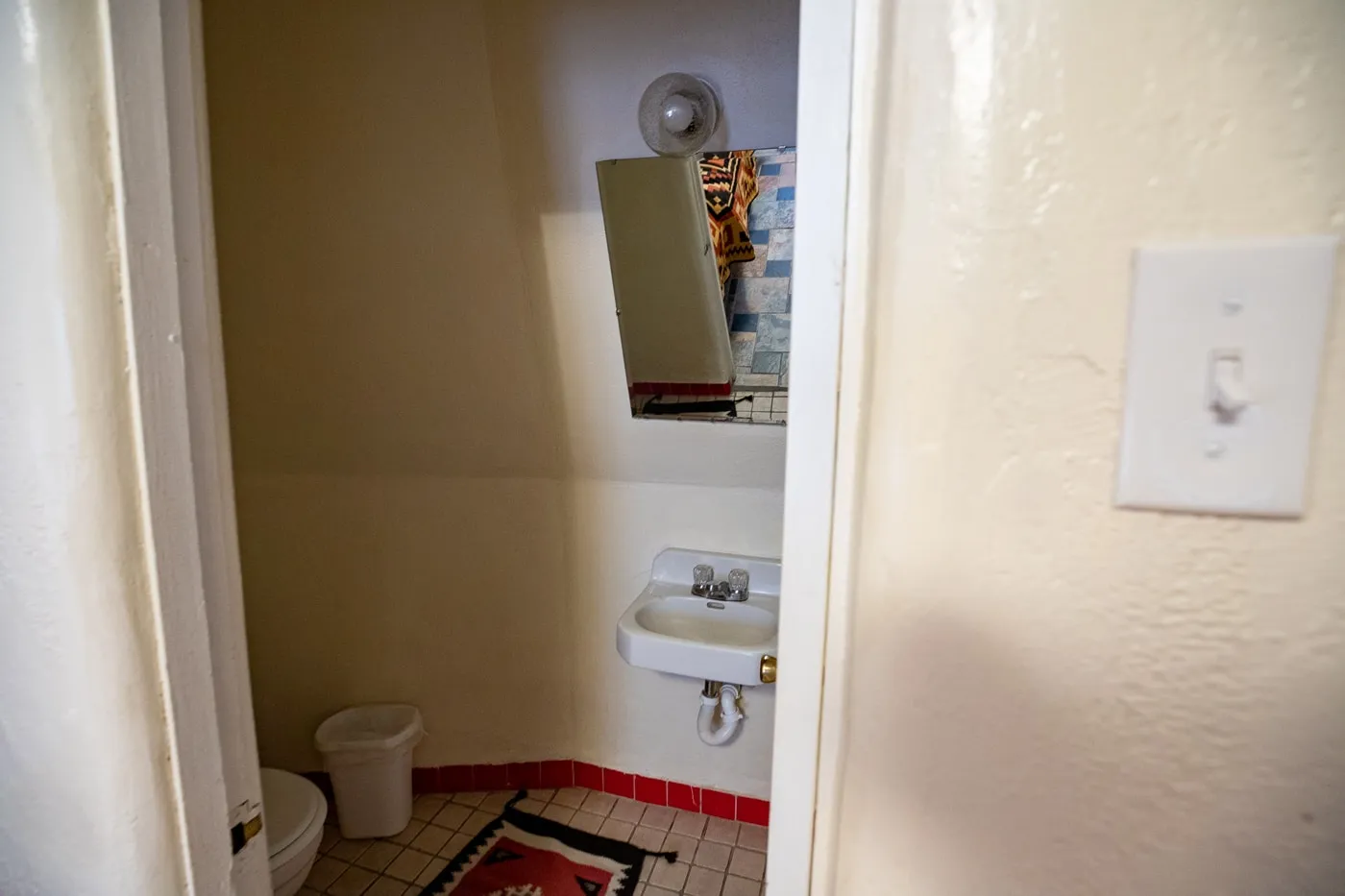 Bathroom inside Wigwam Motel in Holbrook, Arizona - Route 66 Motel - Wigwam Village Motel #6