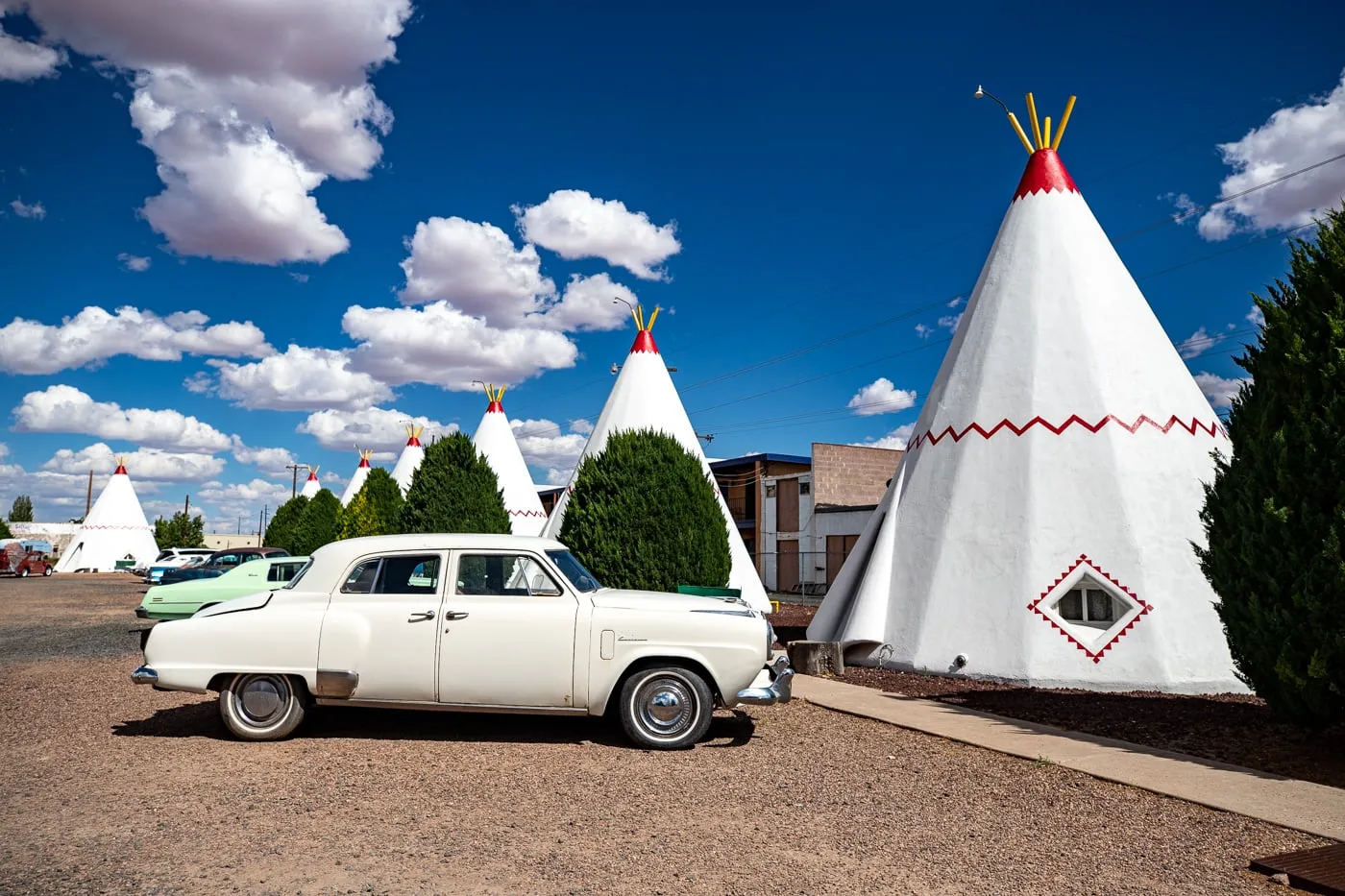 Vintage Cars at Wigwam Motel in Holbrook, Arizona - Route 66 Motel - Wigwam Village Motel #6