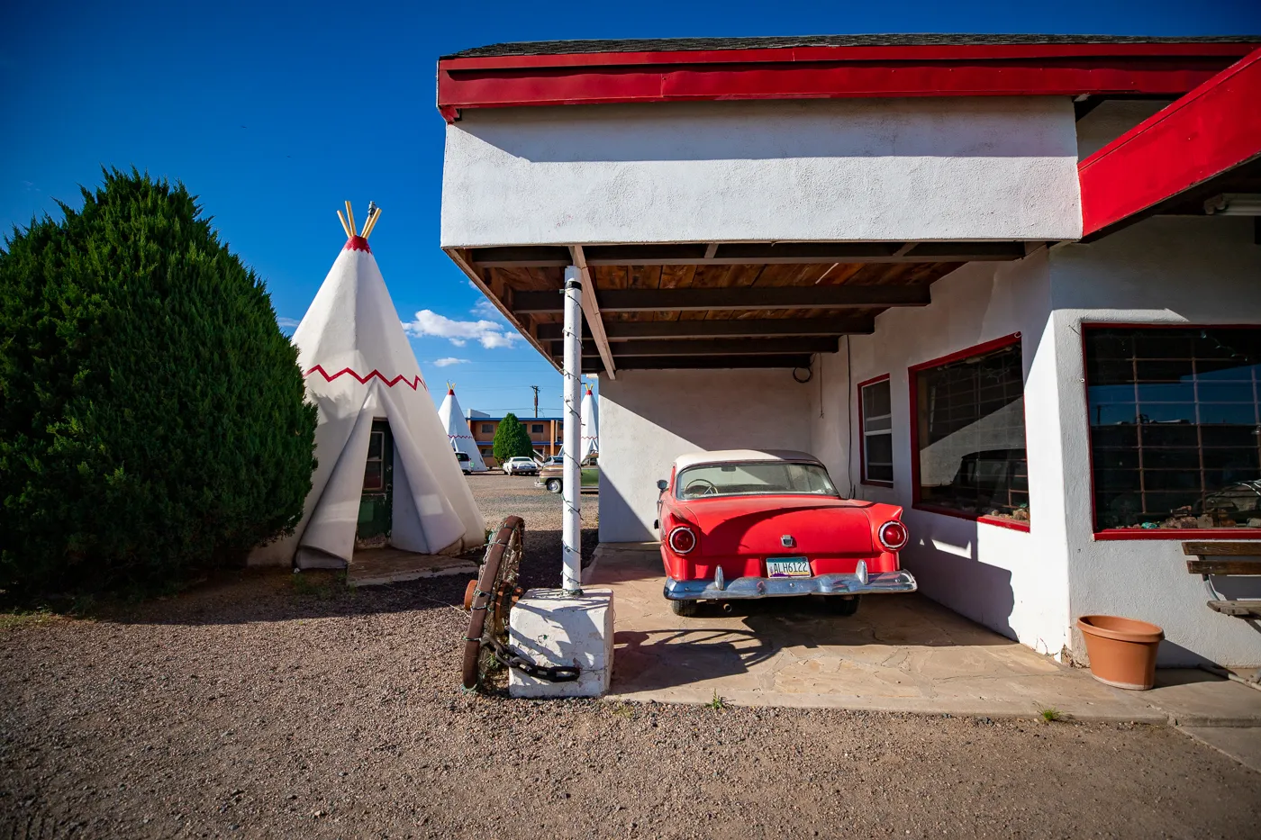 Reception building at Wigwam Motel in Holbrook, Arizona - Route 66 Motel - Wigwam Village Motel #6