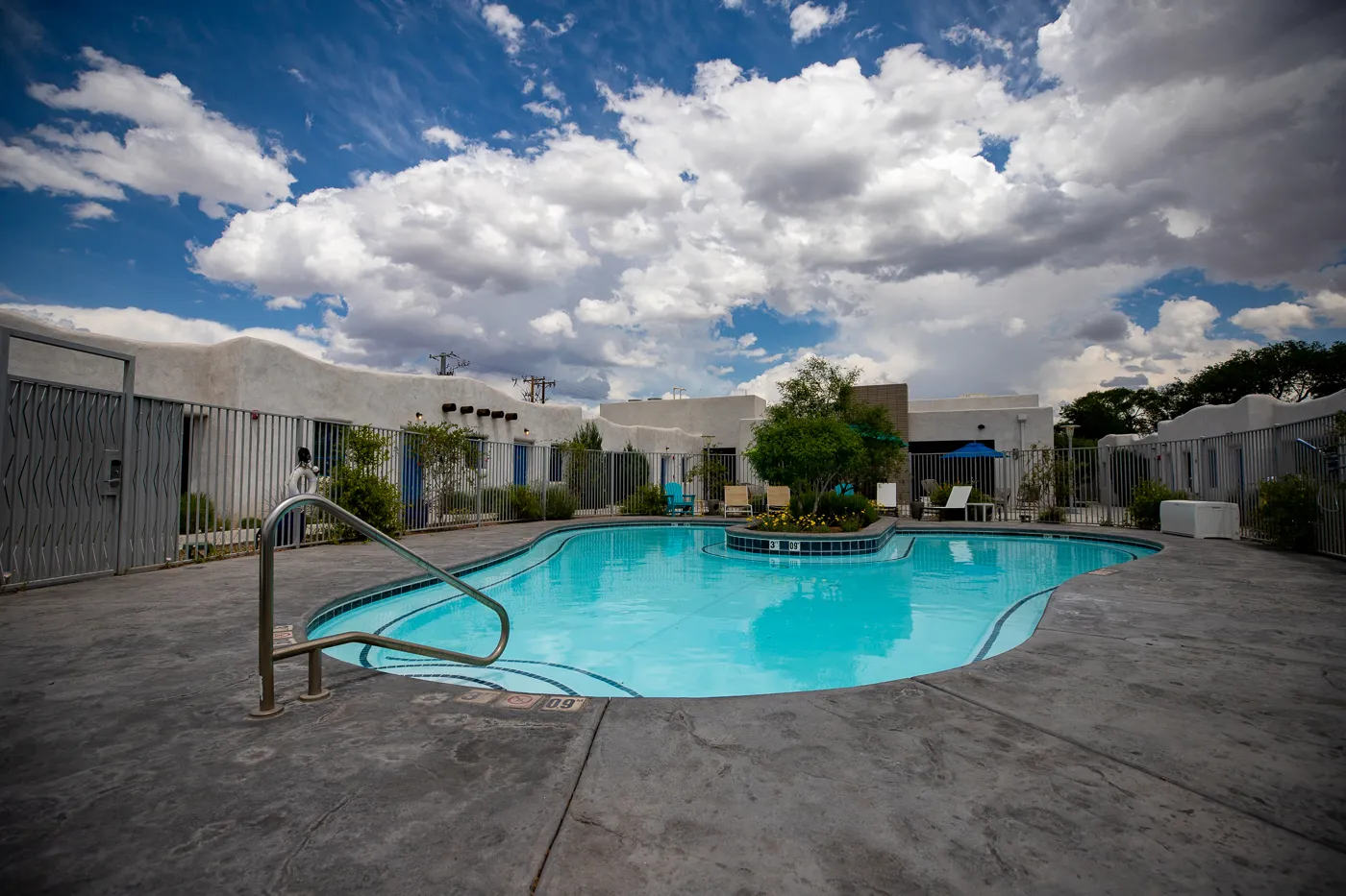 Wading pool at El Vado Motel in Albuquerque, New Mexico (Route 66 Motel)