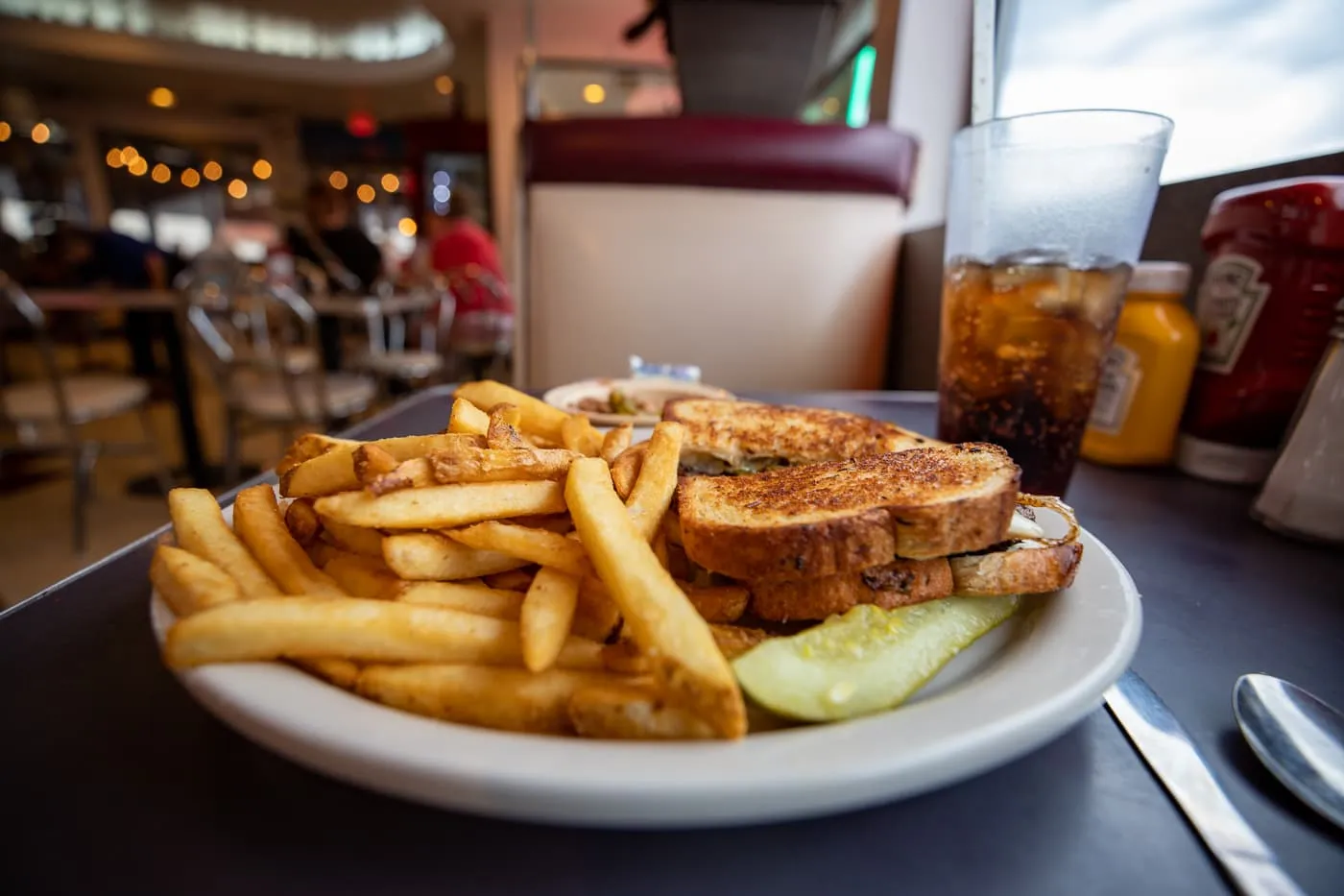 Albuquerque Patty Melt - patty melt with chopped green chilies at Owl Cafe in Albuquerque, New Mexico (Route 66) - Arizona Route 66 roadside attraction and diner