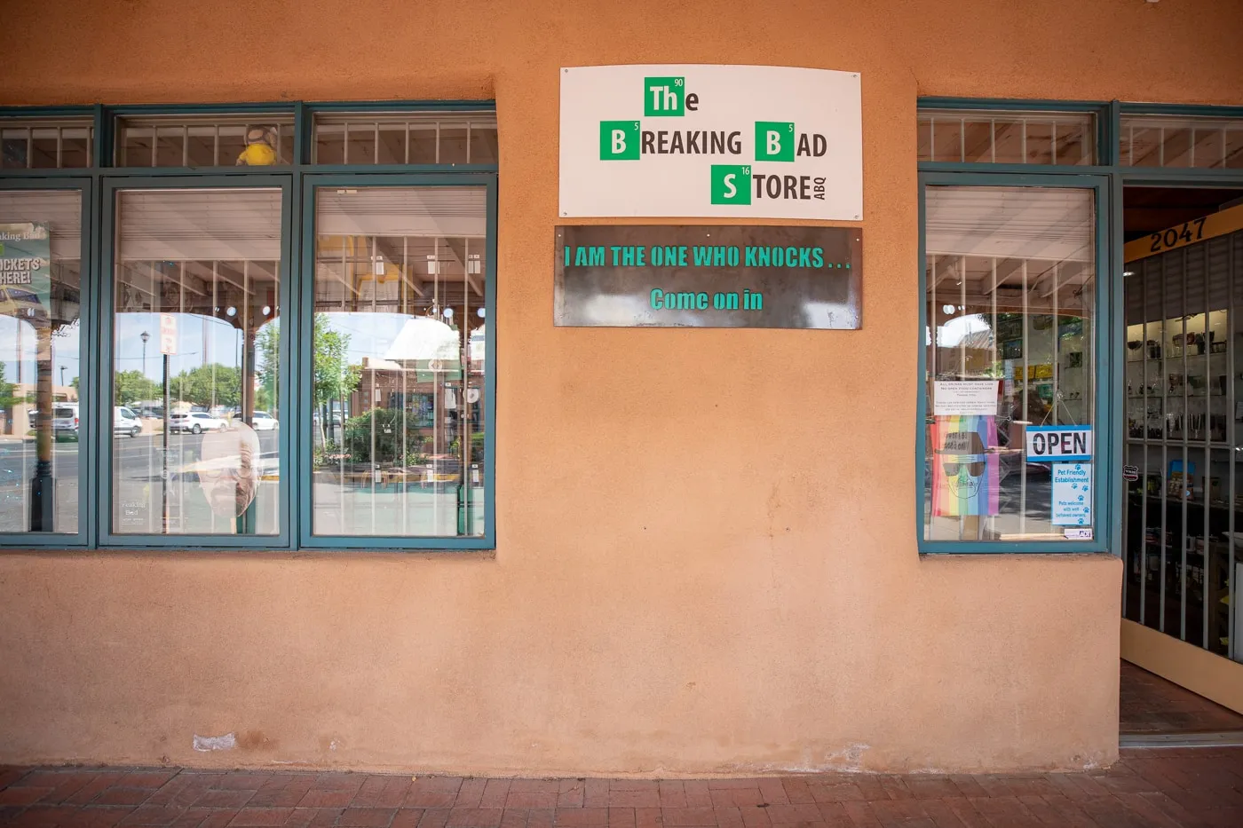 Sign in front of the Breaking Bad Store & Museum in Albuquerque, New Mexico - I am the one who knocks. Come on in.