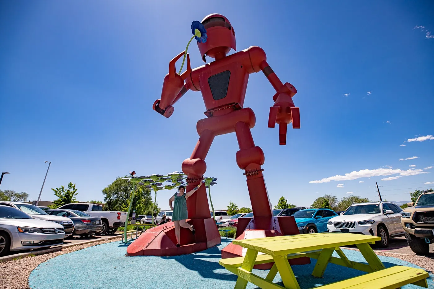 Becoming Human - Giant Robot at Meow Wolf in Santa Fe, New Mexico