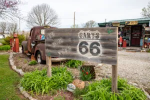 Gary's Gay Parita in Ash Grove, Missouri Route 66 Roadside Attraction