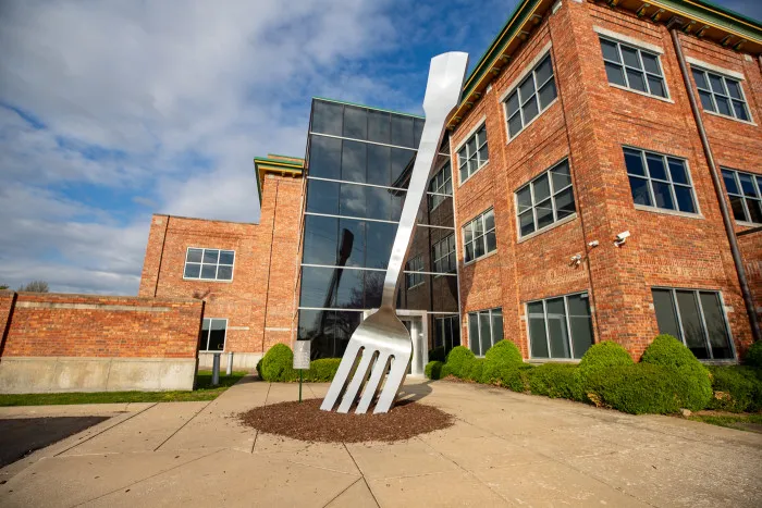 World's Largest Fork in Springfield, Missouri Roadside Attraction