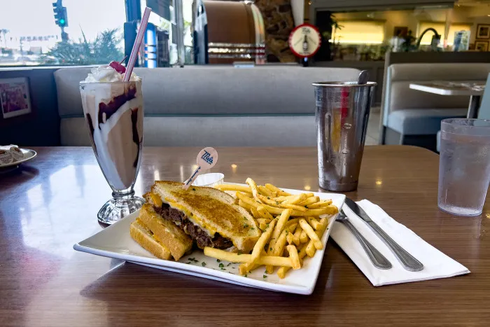 Short rib grilled cheese at Mel's Drive-In in Santa MonicaDiner booth at Mel's Drive-In in Santa Monica, California on Route 66, California on Route 66